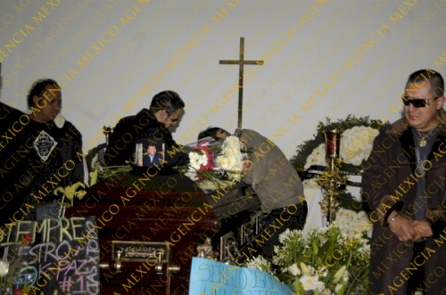 K-PAZ DE LA SIERRA - FUNERAL SERGIO GOMEZ